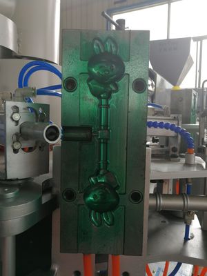 Diseño plástico del moldeo por insuflación de aire comprimido PROE de las cavidades de ISO9001 800ml 2